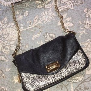 Kenneth Cole cross body bag
